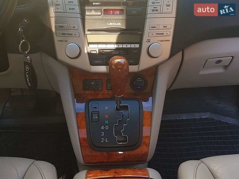 Позашляховик / Кросовер Lexus RX 2006 в Києві