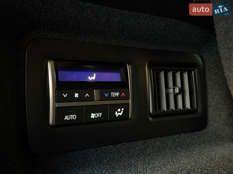 Позашляховик / Кросовер Lexus RX 2021 в Києві