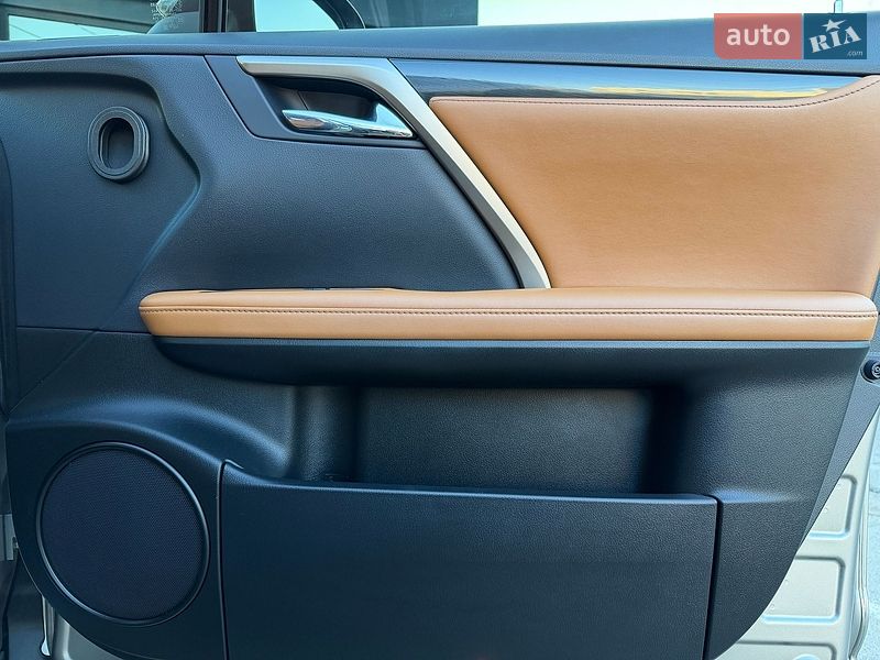 Позашляховик / Кросовер Lexus RX 2021 в Києві