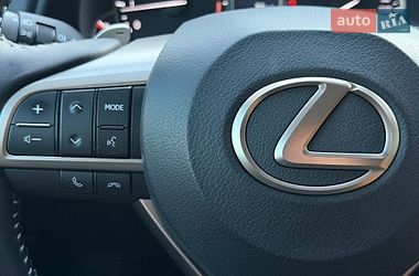 Позашляховик / Кросовер Lexus RX 2021 в Києві