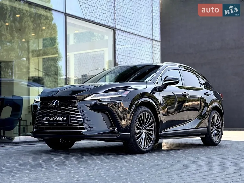 Lexus RX 2025