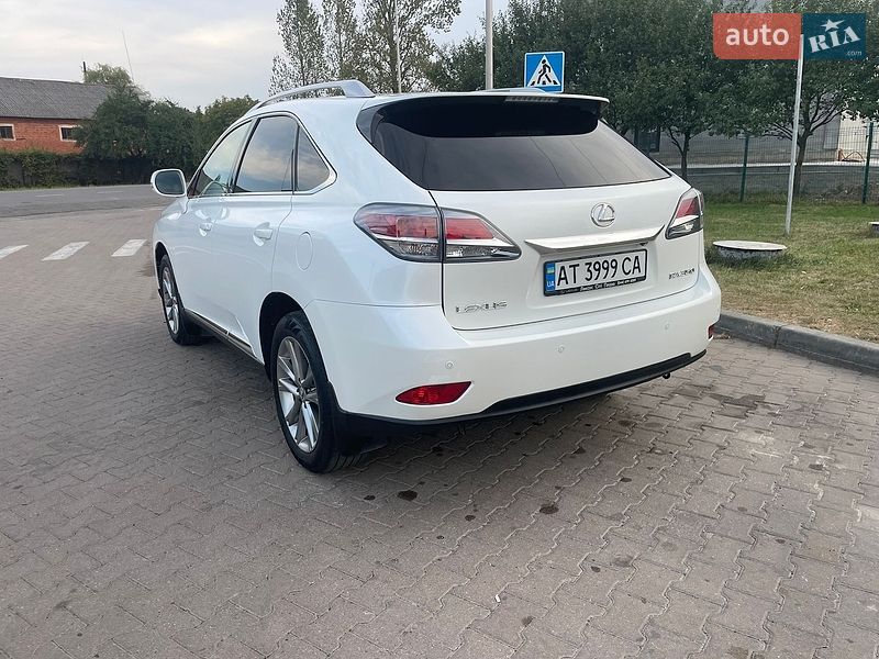 Внедорожник / Кроссовер Lexus RX 2013 в Косове
