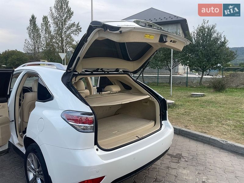 Внедорожник / Кроссовер Lexus RX 2013 в Косове