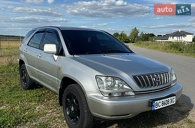 Внедорожник / Кроссовер Lexus RX 2002 в Дрогобыче