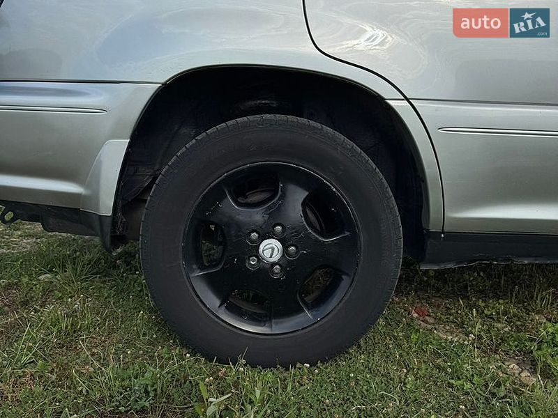 Внедорожник / Кроссовер Lexus RX 2002 в Дрогобыче