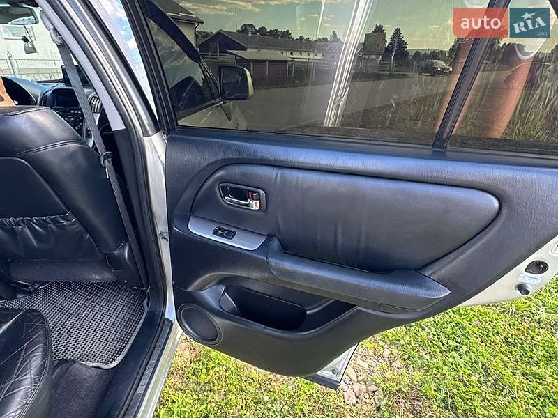 Внедорожник / Кроссовер Lexus RX 2002 в Дрогобыче