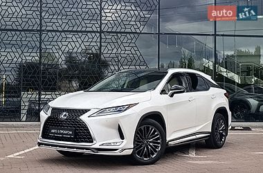 Lexus RX  2021