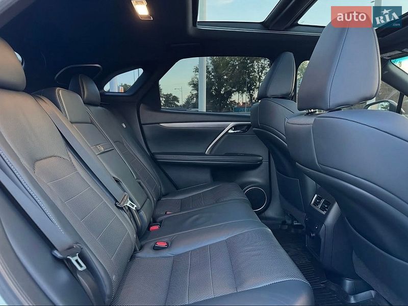 Внедорожник / Кроссовер Lexus RX 2018 в Одессе фото 18 Внедорожник / Кроссовер Lexus RX 2018 в Одессе