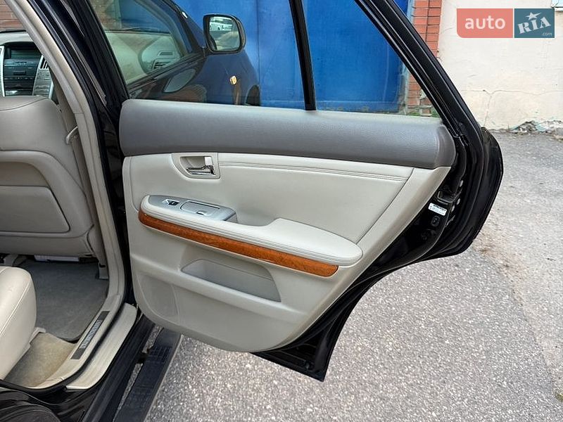 Позашляховик / Кросовер Lexus RX 2005 в Харкові