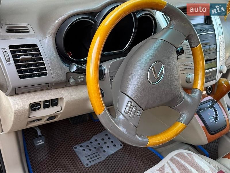 Позашляховик / Кросовер Lexus RX 2007 в Ужгороді