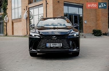 Lexus RX  2024