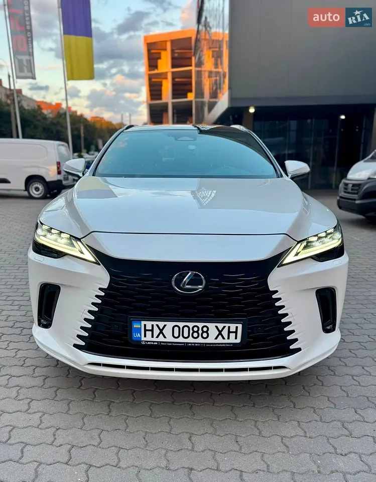 2023 Lexus RX - фото 1