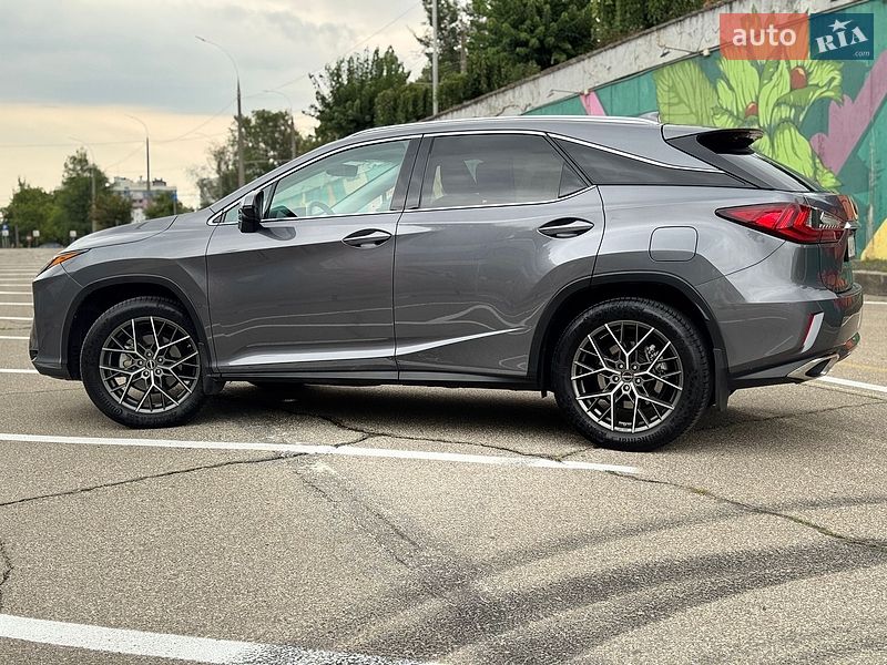 Позашляховик / Кросовер Lexus RX 2016 в Первомайську