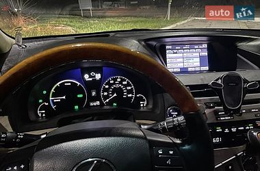 Позашляховик / Кросовер Lexus RX 2011 в Чернівцях