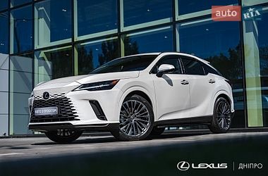 Lexus RX  2025