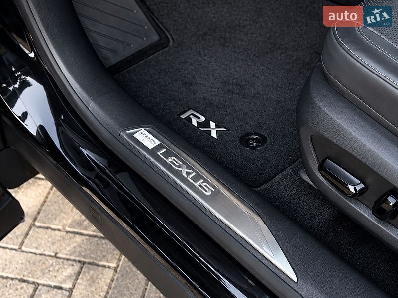Позашляховик / Кросовер Lexus RX 2024 в Харкові