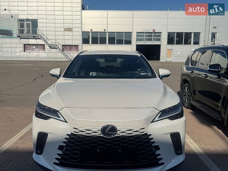 Lexus RX 2025