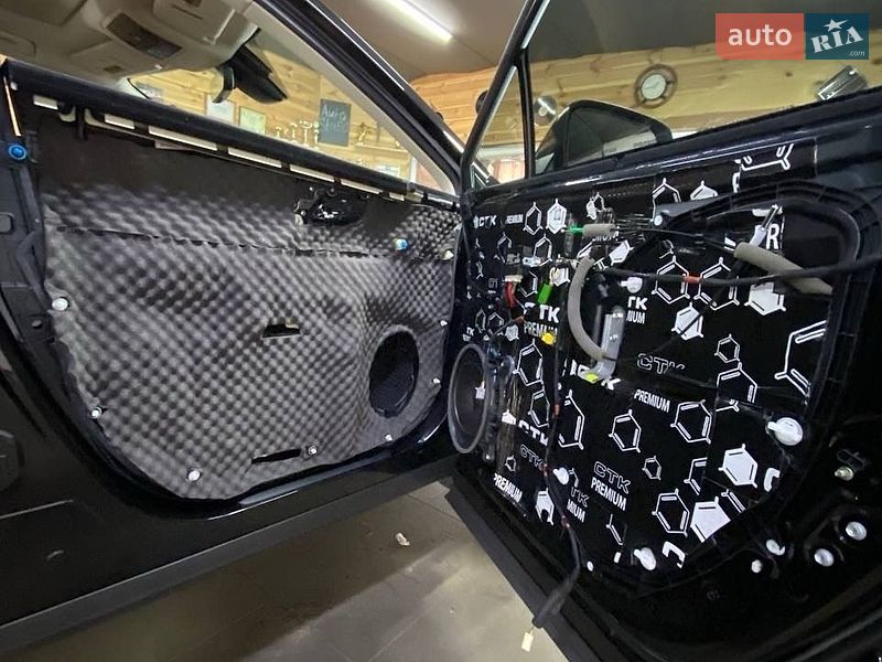 Позашляховик / Кросовер Lexus RX 2020 в Києві
