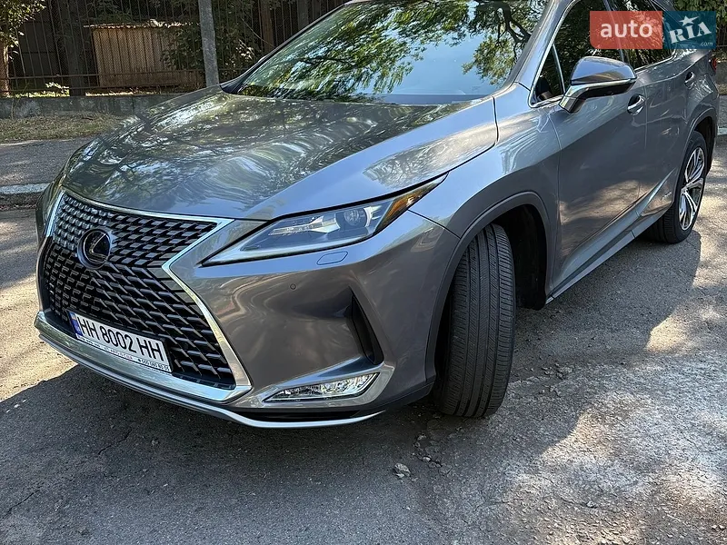 Lexus RX 2021