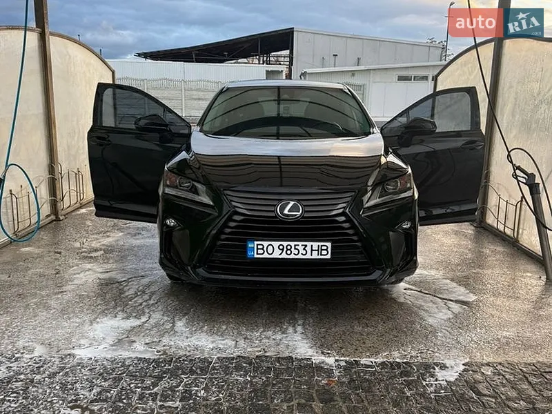 Lexus RX 2019
