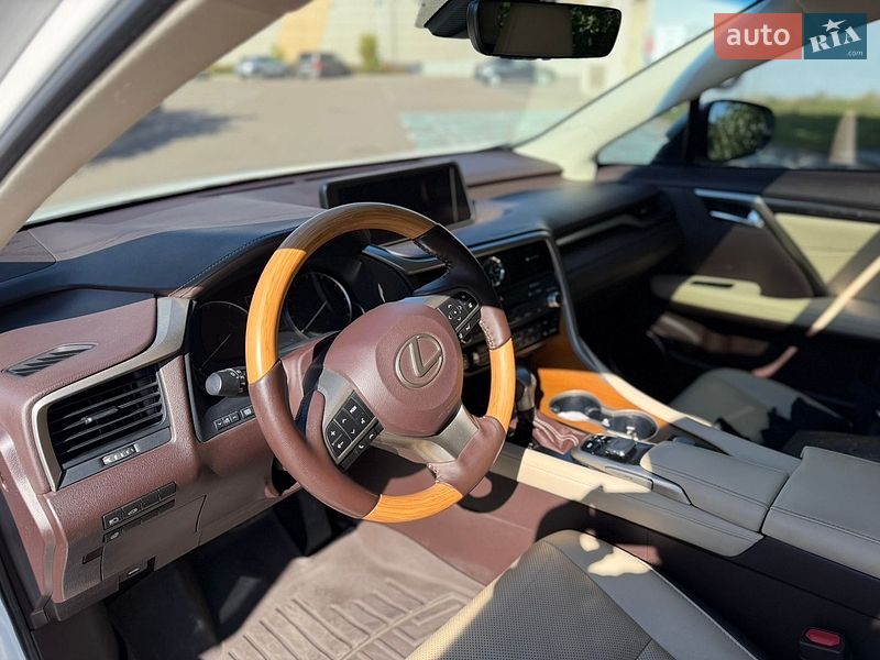 Внедорожник / Кроссовер Lexus RX 2018 в Киеве