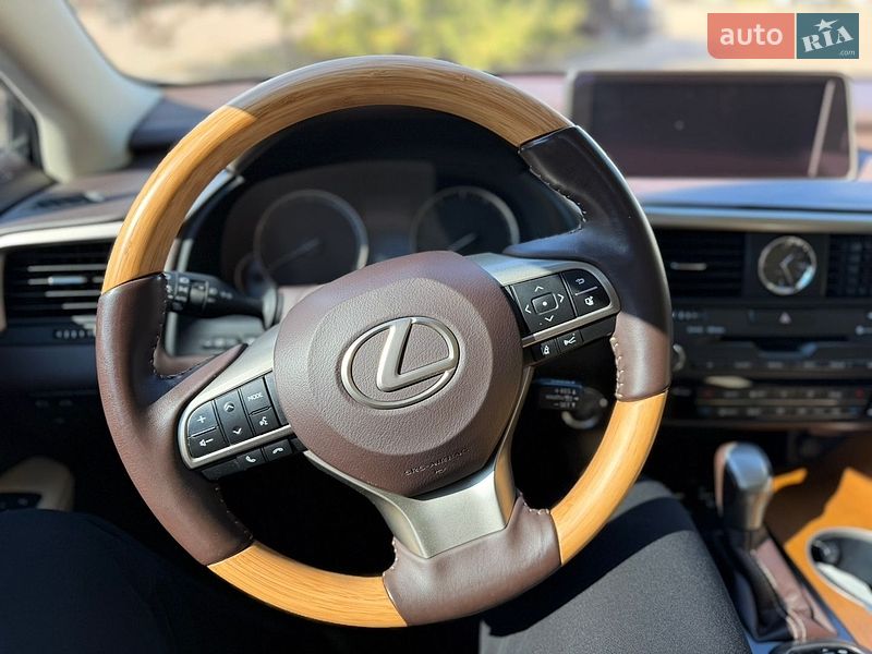 Внедорожник / Кроссовер Lexus RX 2018 в Киеве