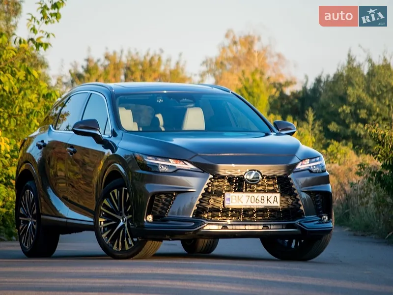 Lexus RX 2024