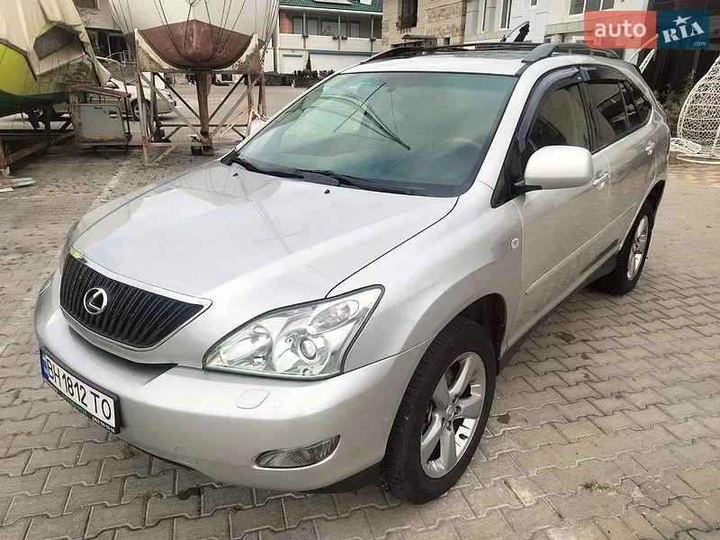 Lexus RX