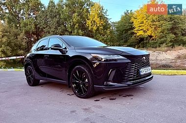 Lexus RX  2024