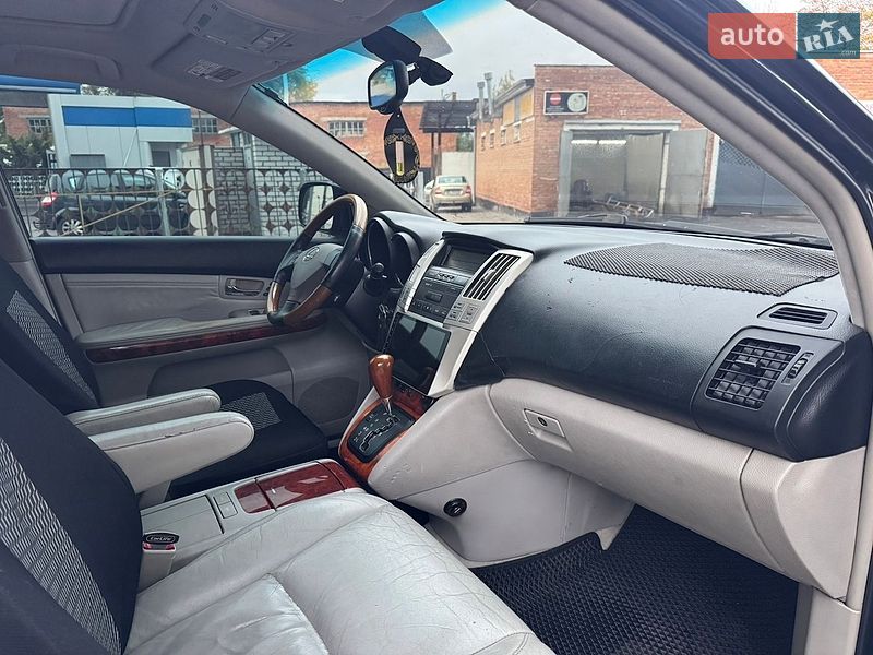 Внедорожник / Кроссовер Lexus RX 2005 в Лубнах