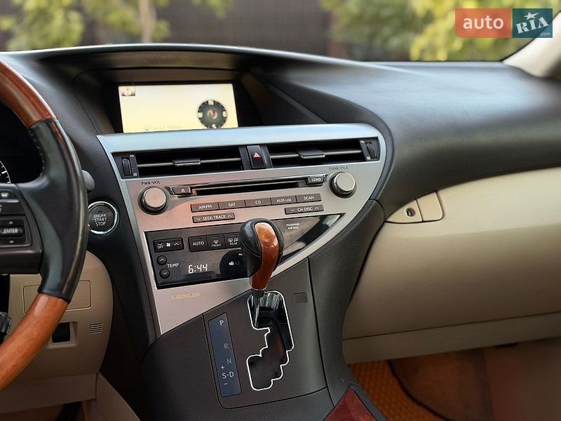 Внедорожник / Кроссовер Lexus RX 2010 в Василькове
