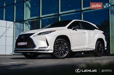 Lexus RX  2021