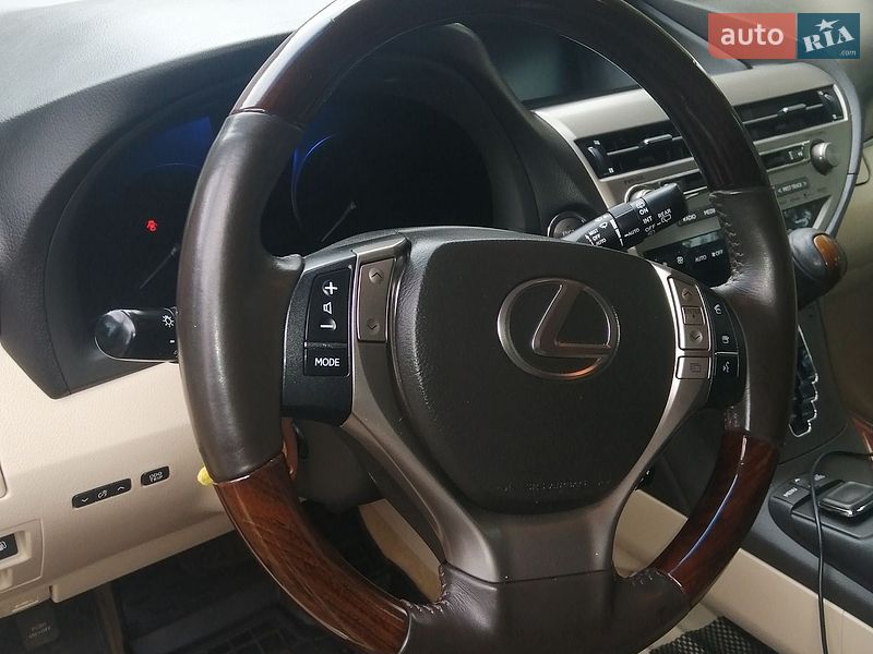 Позашляховик / Кросовер Lexus RX 2014 в Києві