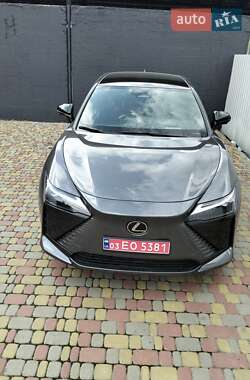 Lexus RZ  2023