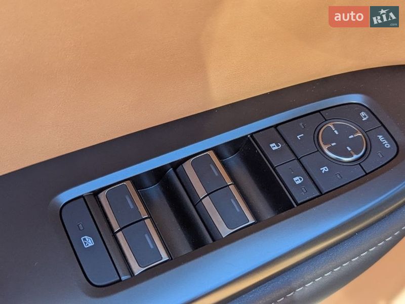 Внедорожник / Кроссовер Lexus RZ 2023 в Киеве