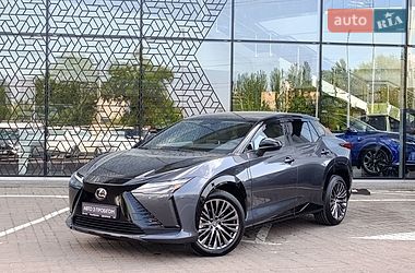 Lexus RZ  2024