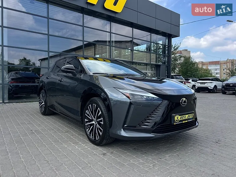 Lexus RZ 2023