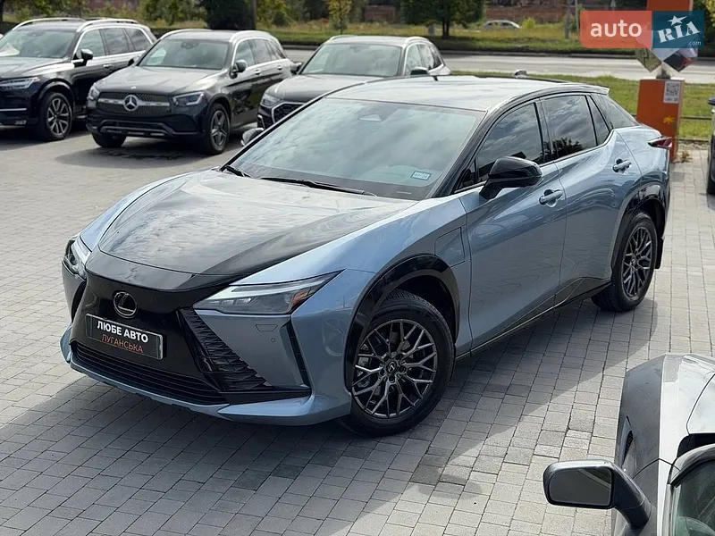 Lexus RZ 2024
