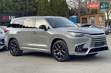 Lexus TX  2024
