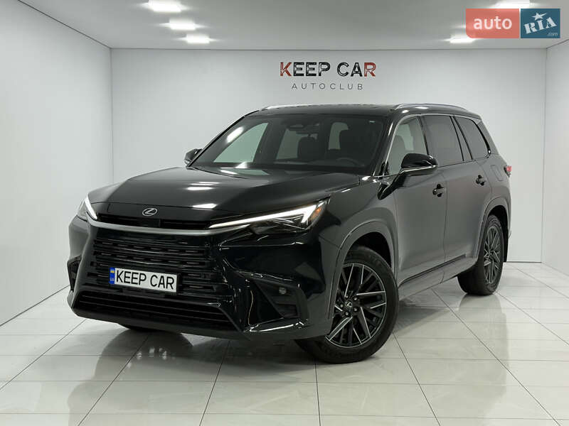 Внедорожник / Кроссовер Lexus TX