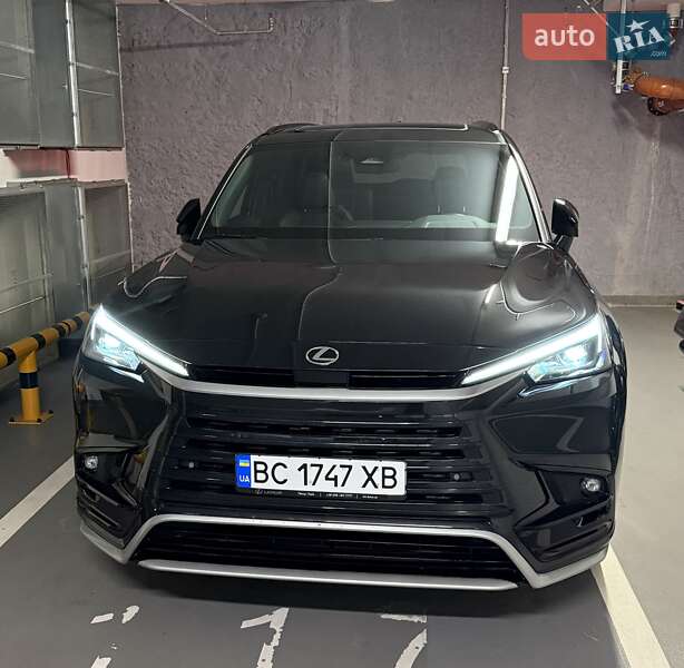 Lexus TX 2024