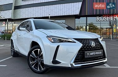 Lexus UX  2022