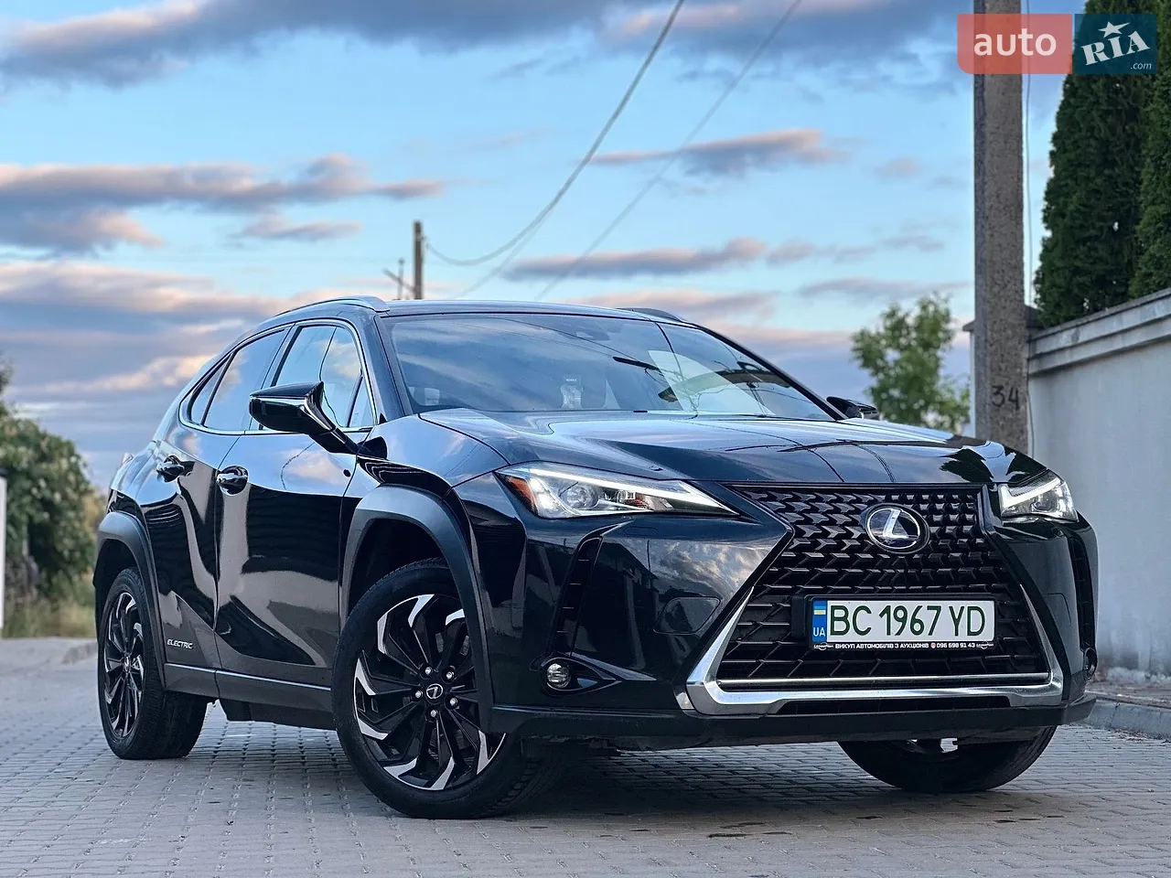 2020 Lexus UX - мініатюра 3