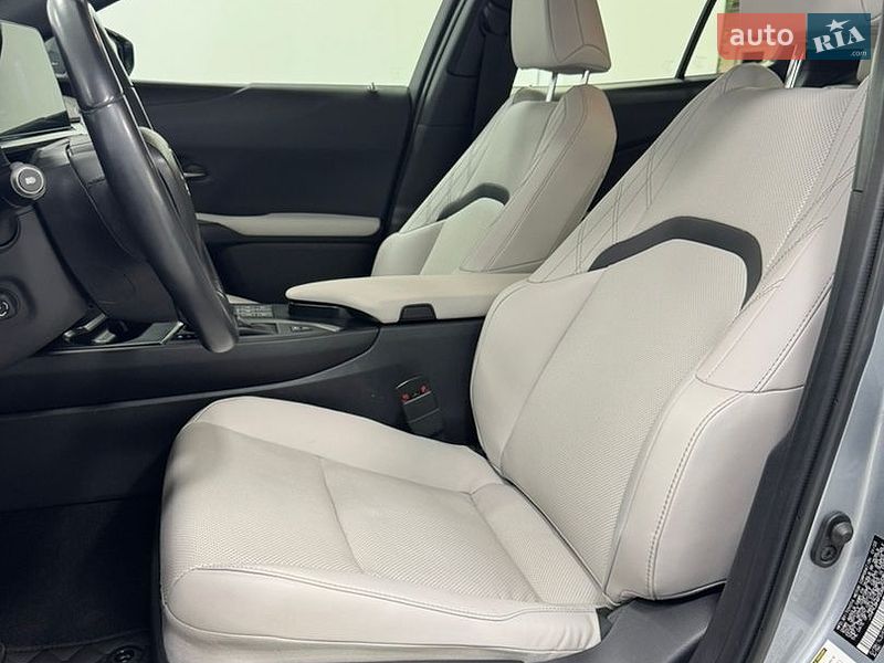 Внедорожник / Кроссовер Lexus UX 2023 в Одессе