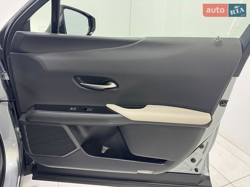Внедорожник / Кроссовер Lexus UX 2023 в Одессе