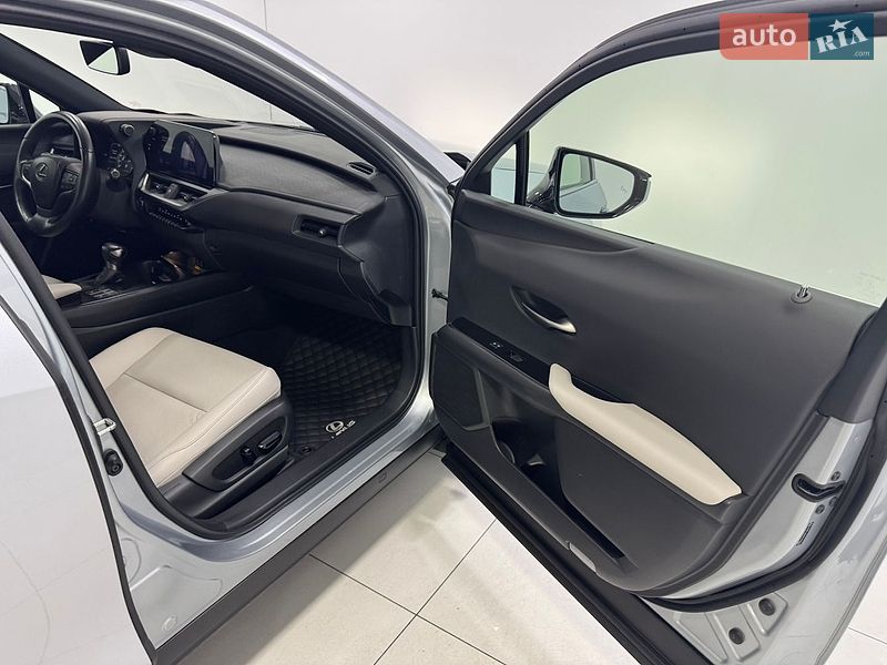 Внедорожник / Кроссовер Lexus UX 2023 в Одессе