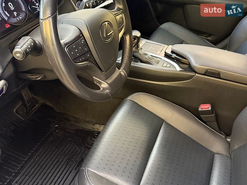 Позашляховик / Кросовер Lexus UX 2020 в Харкові фото 55 Позашляховик / Кросовер Lexus UX 2020 в Харкові