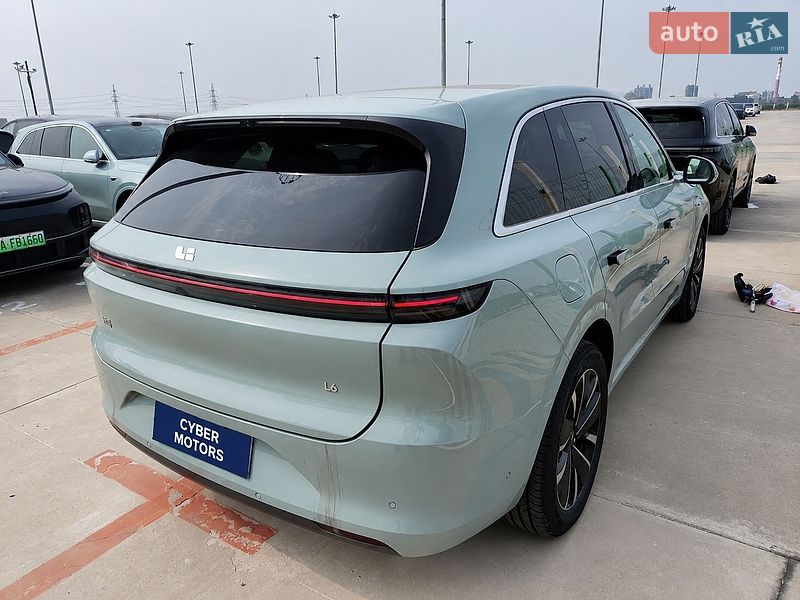 Внедорожник / Кроссовер Li Auto L6 2025 в Одессе