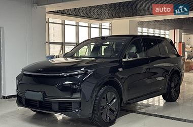 Li Auto L9 ULTRA HYBRID 2025
