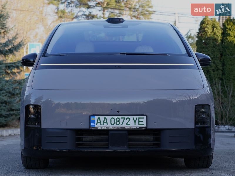 Легковые Li Auto MEGA